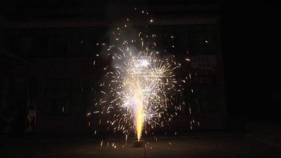 Фейерверки фонтана китайца 1.4G UN006 380G смешные Pyro со славными влияниями 2022
