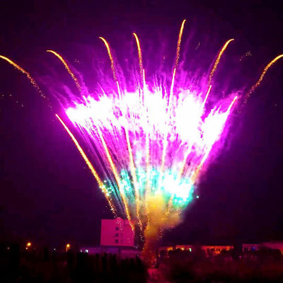 Китайские 130 фейерверков торта фейерверков 1.4G тортов дисплея фестиваля рождества съемок на открытом воздухе профессиональных для партии